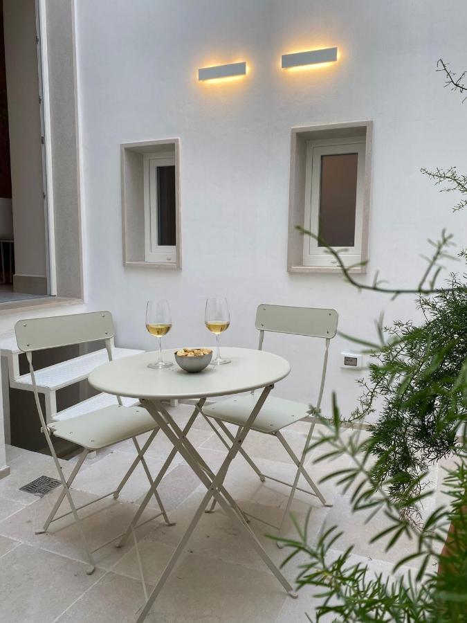 Dimore Garibaldi - Puglia Mia Apartments โมโนโปลี ภายนอก รูปภาพ