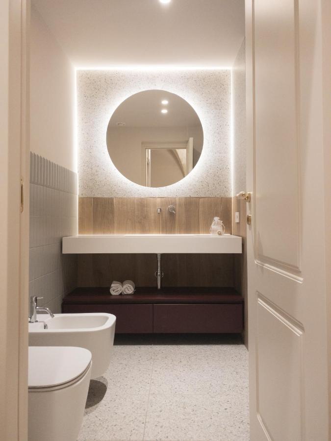 Dimore Garibaldi - Puglia Mia Apartments โมโนโปลี ภายนอก รูปภาพ
