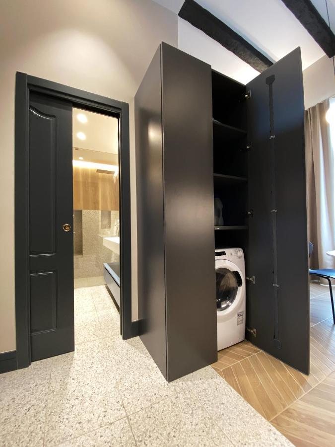 Dimore Garibaldi - Puglia Mia Apartments โมโนโปลี ภายนอก รูปภาพ